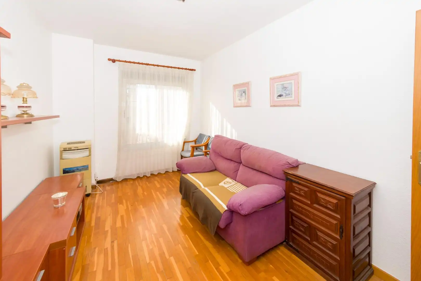 Sala d'estar de Pis en venda en Castellón de la Plana / Castelló de la Plana amb Balcó