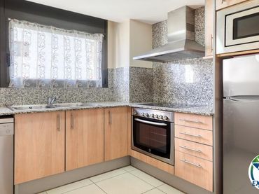 Apartment mit Pool zum Verkauf in Carrer de Joanot Martorell