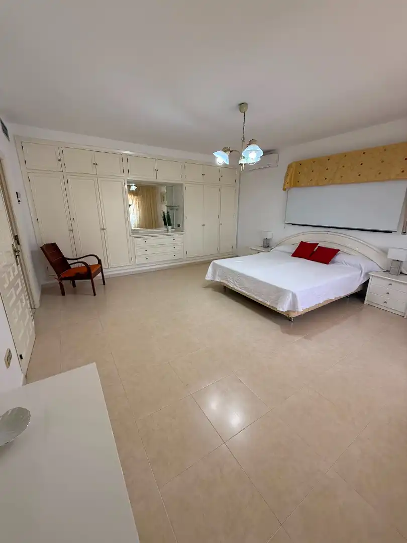 Detached house with pool for sale in Conil, imagen 12