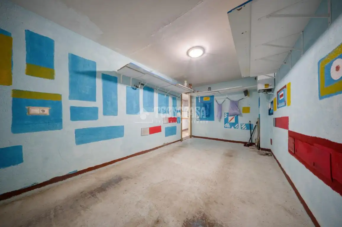 Casa adosada en venta en Venta de Baños