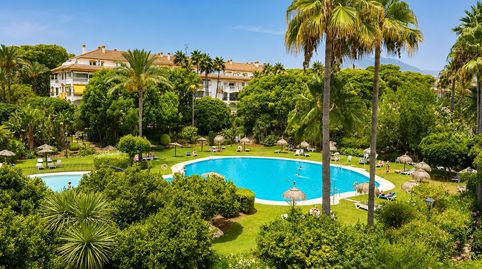 Foto 2 de Apartament en venda a Avenida Príncipe Salman #bloque 6 Planta 3, La Dama de Noche - La Alzambra, Marbella