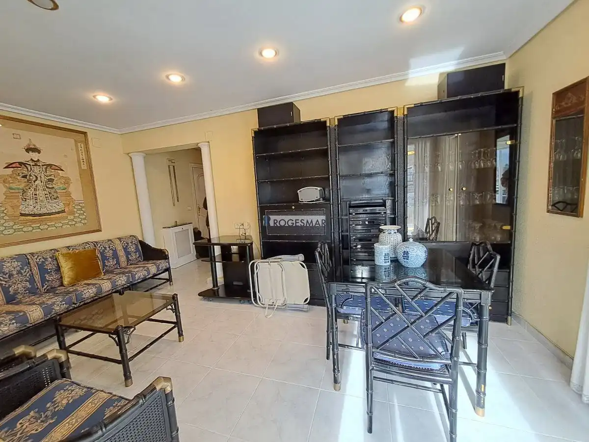 Wohnzimmer von Wohnungen zum Verkauf in Benicasim / Benicàssim mit Terrasse, Abstellraum und Gemeinschaftspool