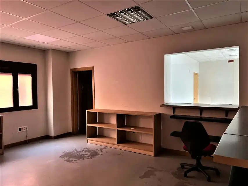 Local comercial en venda a Centro, imagen 12