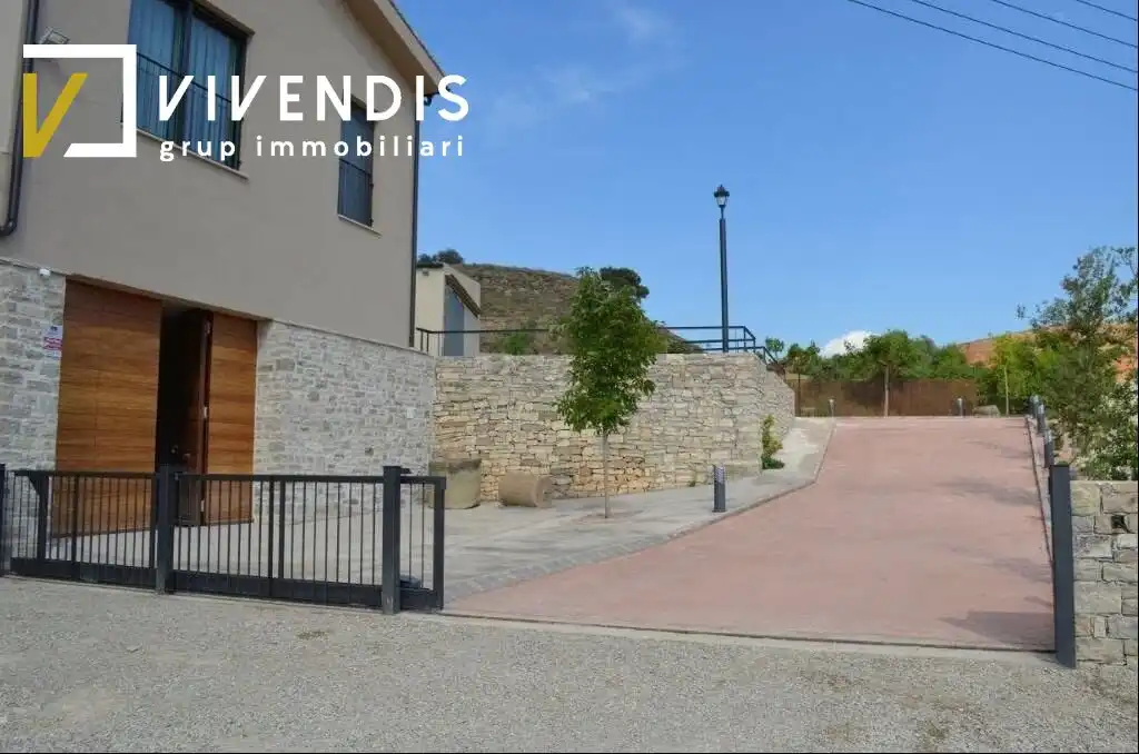 Exterior view of Houses for sale in Les Oluges  with Heating, Private garden and Storage room