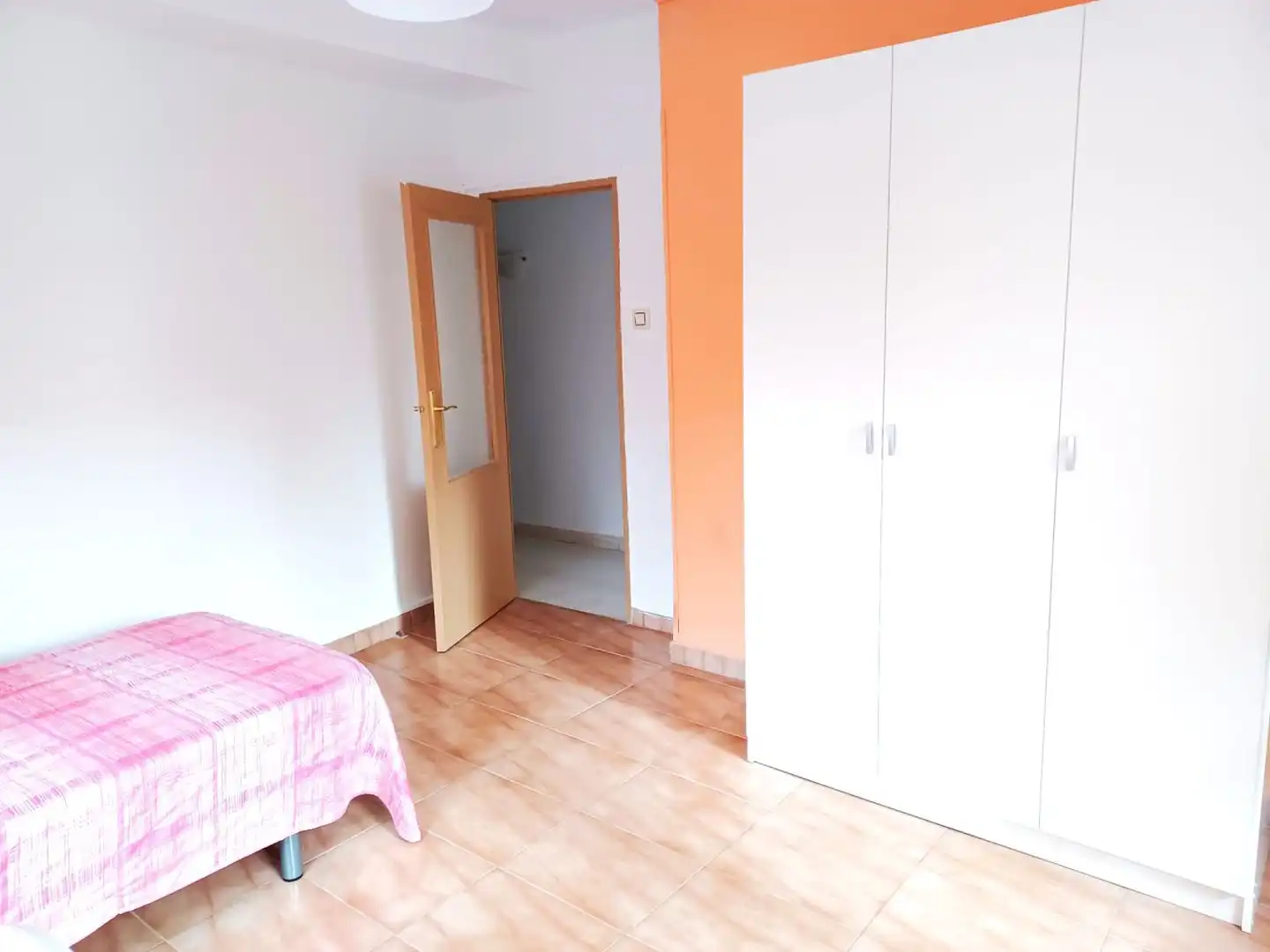 Habitación de Piso de alquiler en Salamanca con Calefacción