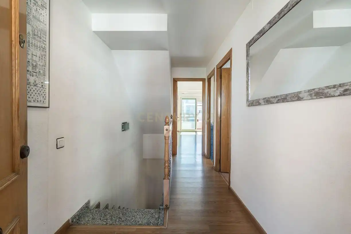 Apartament en venda en Sant Vicenç Dels Horts amb Aire condicionat i Balcó