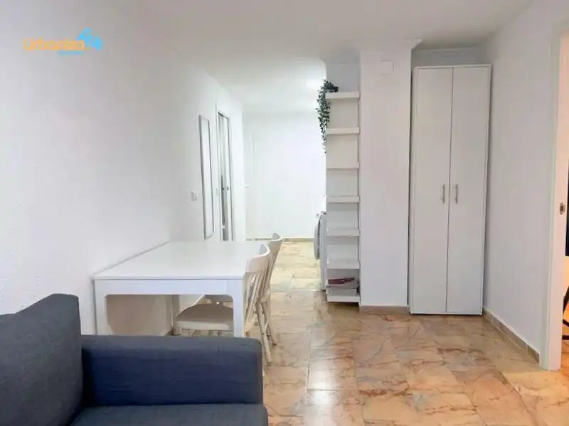 Oficina amb ascensor en venda a Avenida  Sinforiano Madroñero, imagen 3