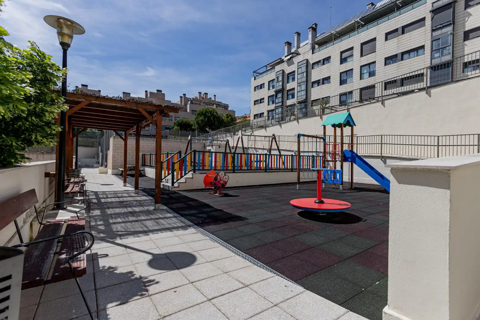 Terraza de Piso en venta en Madrid con Aire acondicionado, Calefacción y Jardín privado