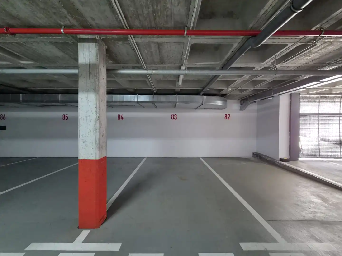 Parkplatz von Dachboden zum Verkauf in Torremolinos mit Klimaanlage, Heizung und Terrasse