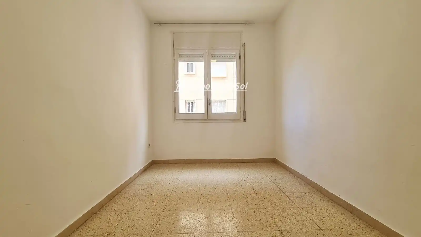 Piso en venta en Baixador, Segur de Calafell