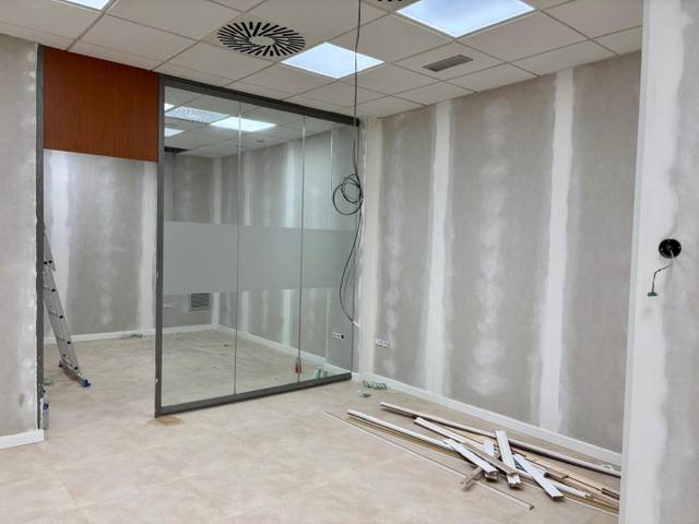 Local comercial en Alquiler en Casa de Campo