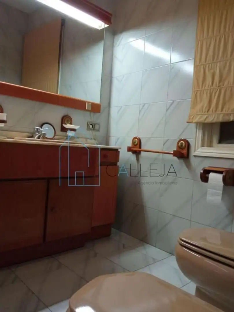 Chalet en venta en Calle Marqués de Trives 62, imagen 22