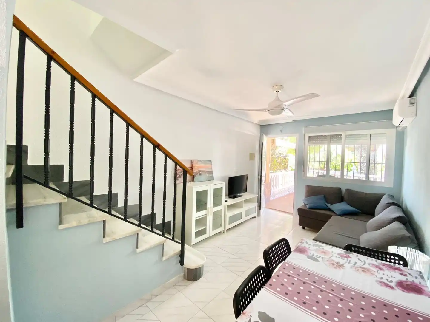 Living room of Houses for rent in Los Alcázares  with Air Conditioner, Heating and Terrace