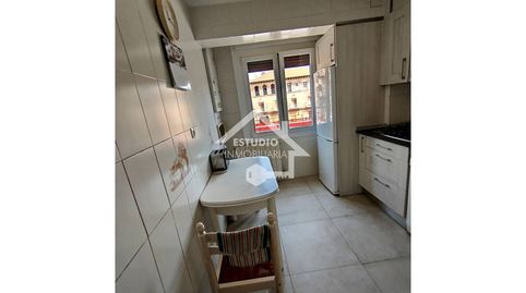 Foto 5 de Piso en venta en Plaza Coso, Viana, Navarra