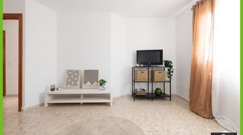 Foto 4 de Casa adosada en venda a Chilches, Málaga