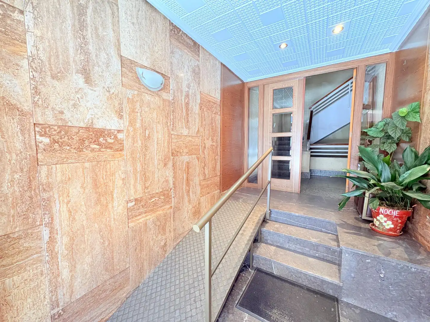 Wohnung zum Verkauf in Ponferrada mit Terrasse und Möbliert