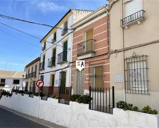 Vista exterior de Casa adosada en venda en Fuente-Tójar amb Traster i Internet