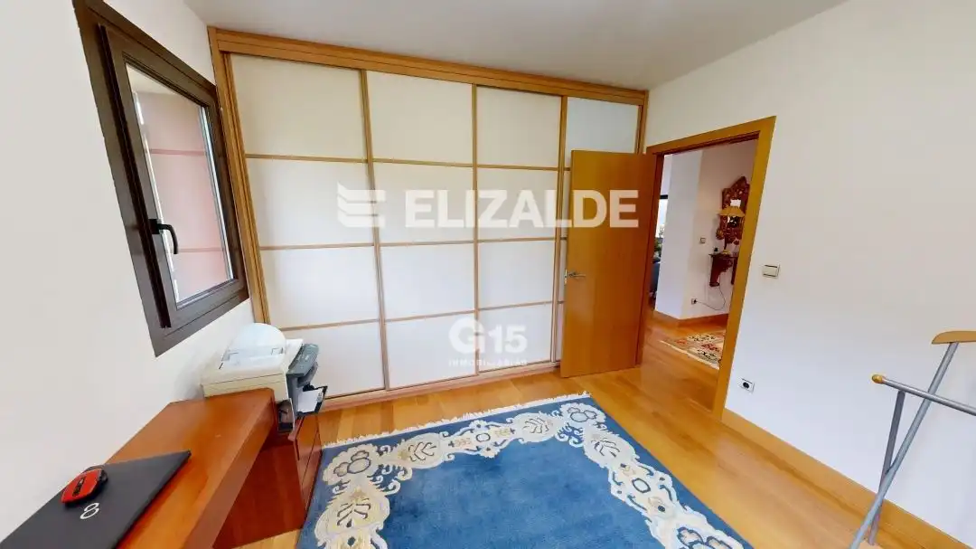 Dormitori de Casa o xalet en venda en Hondarribia amb Calefacció, Jardí privat i Terrassa