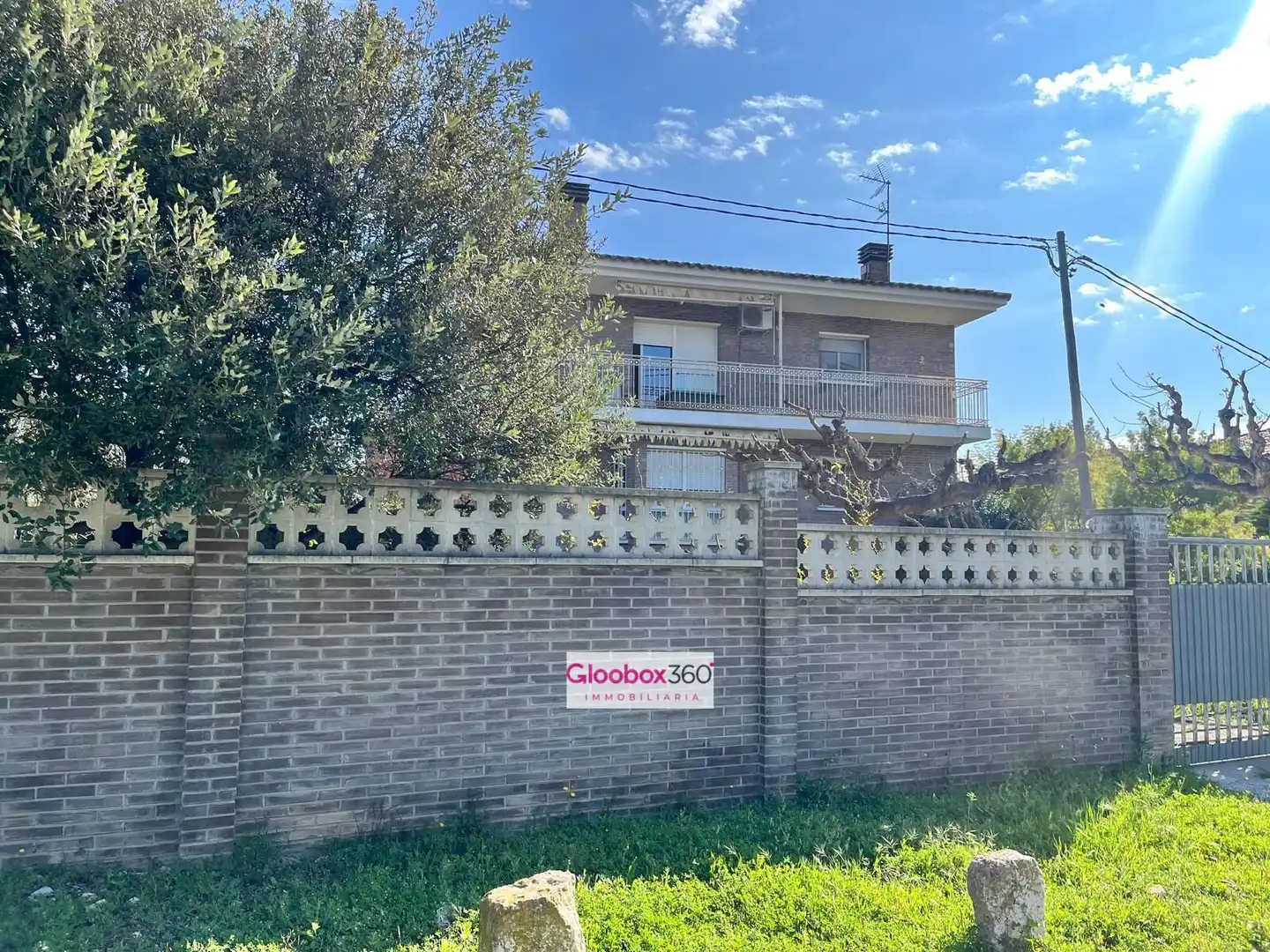 Vista exterior de Casa o xalet en venda en Reus amb Calefacció, Jardí privat i Terrassa