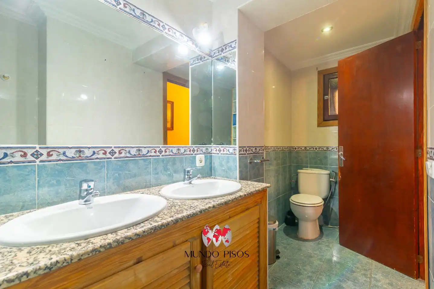 Badezimmer von Wohnung zum Verkauf in  Palma de Mallorca mit Klimaanlage, Heizung und Abstellraum