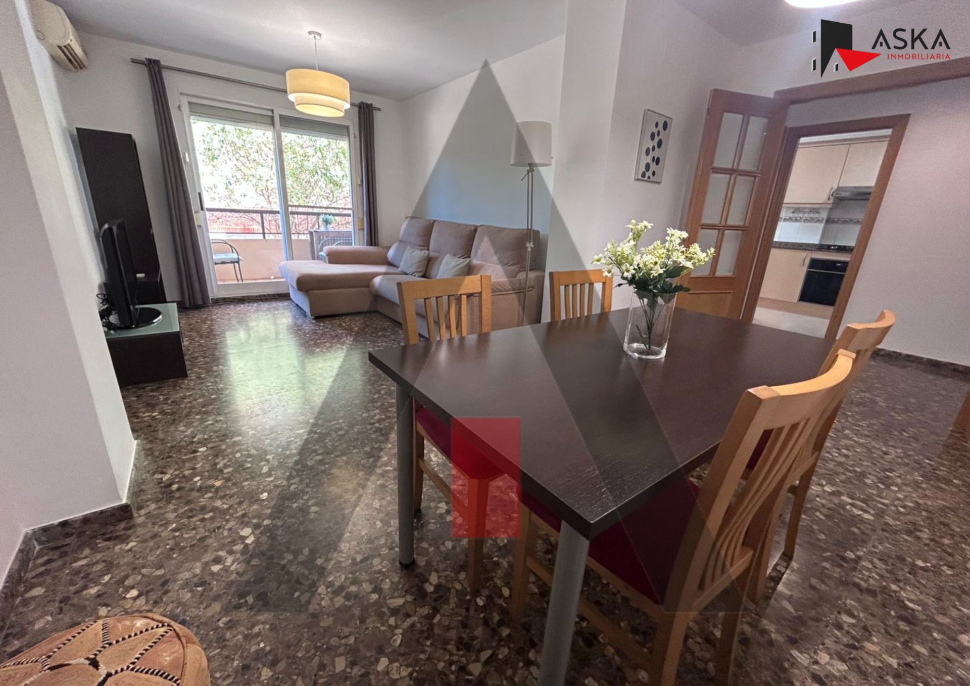 Vista exterior de Piso en venta en Paiporta con Aire acondicionado, Terraza y Amueblado
