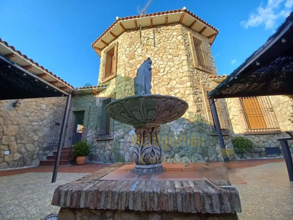 Chalet con piscina en venta en Sierra de Fuentes, imagen 35