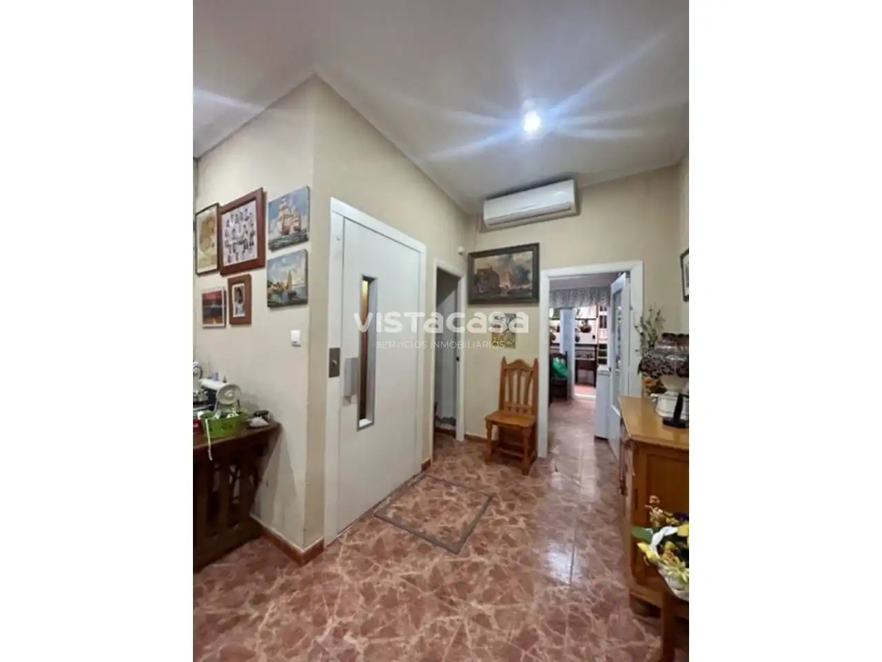 Houses for sale in Sevilla  with Air Conditioner and Heating