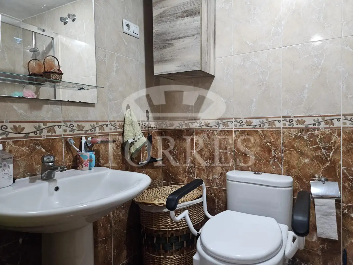 Baño de Piso en venta en Málaga con Aire acondicionado
