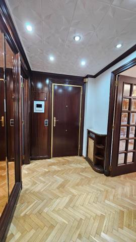 Piso en Alquiler en Calle Cariñena en Ciudad Jardín - Parque Roma