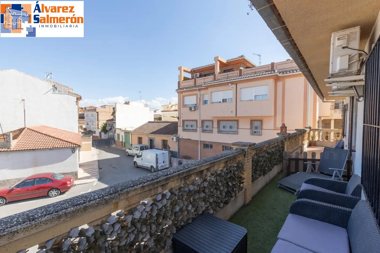 Vista exterior de Casa o xalet en venda en Armilla amb Aire condicionat i Terrassa
