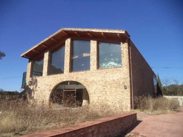 Vista exterior de Edifici en venda en Sant Ferriol