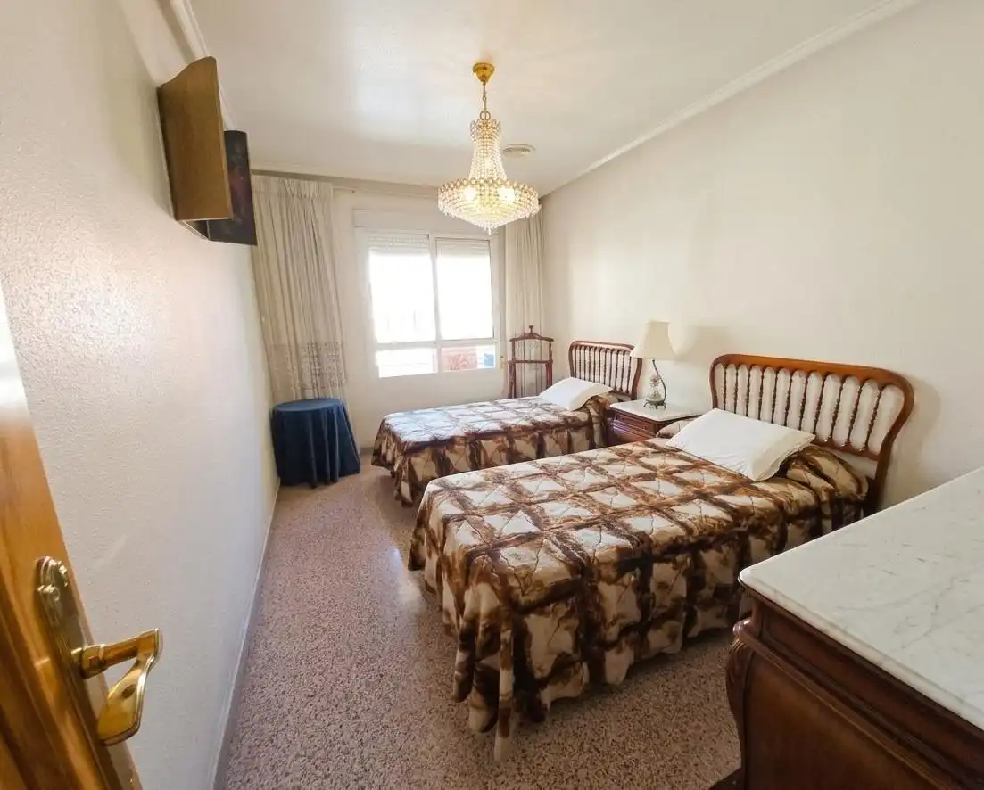 Habitación de Piso en venta en Catral
