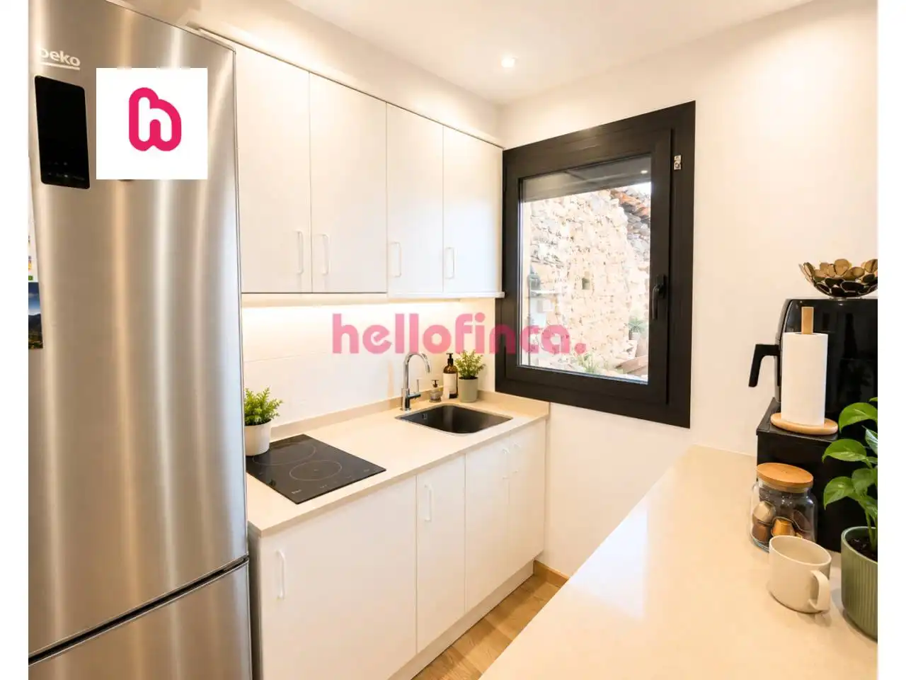 Cocina de Piso en venta en Berga con Calefacción, Parquet y Amueblado