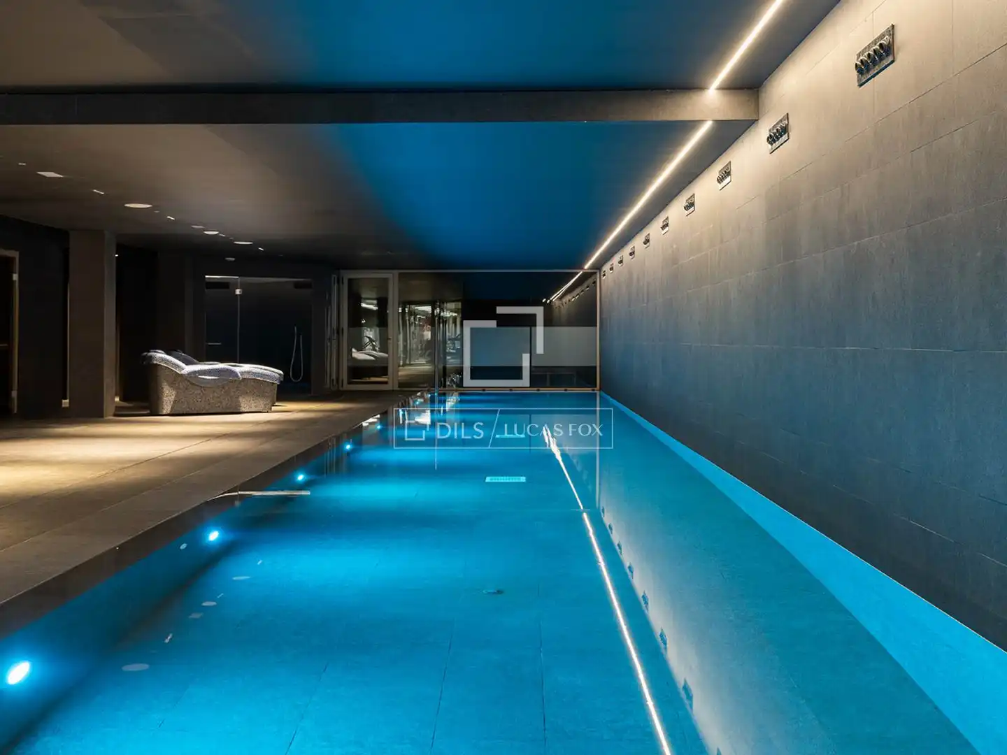Piscina de Piso en venta en Barcelona con Aire acondicionado, Calefacción y Terraza