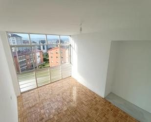 Bedroom of Flat for sale in Ourense Capital   with Heating, Storage room and Balcony