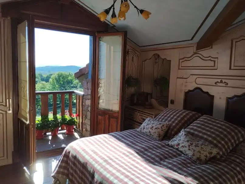 Habitación de Casa o chalet en venta en Hermandad de Campoo de Suso con Terraza, Piscina y Amueblado