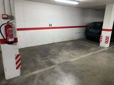 Aparcamiento con ascensor en venta en Calle San Marcos