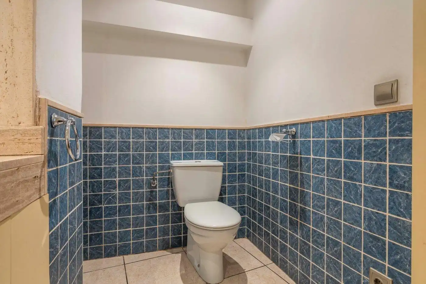 Badezimmer von Geschaftsraum zur Miete in Manresa