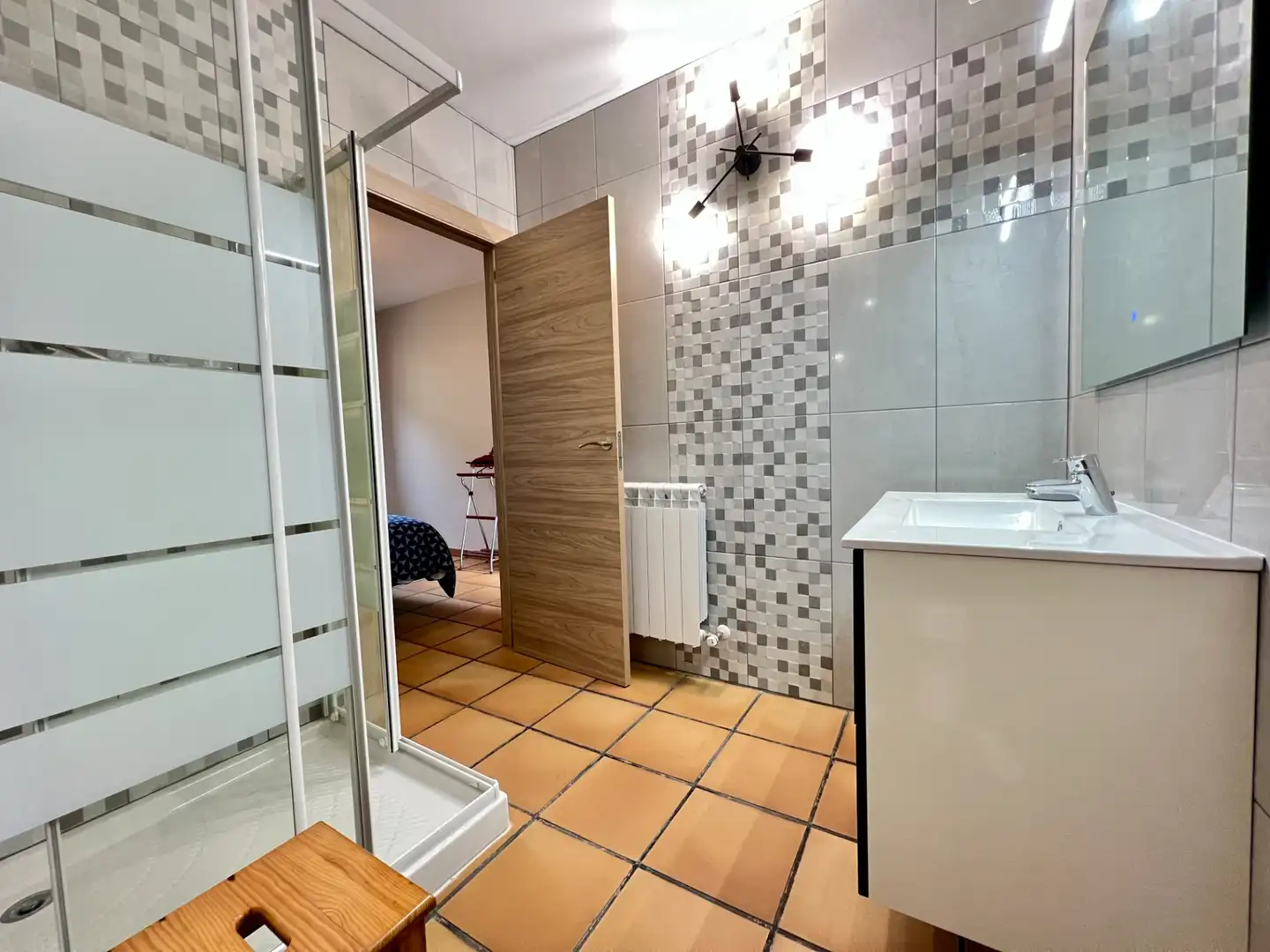 Baño de Casa o chalet en venta en Ayerbe con Calefacción, Terraza y Amueblado