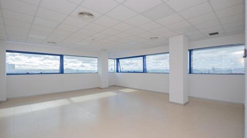 Foto 2 de Oficina en venda a Avenida Pino Estrobo, Palmete, Sevilla