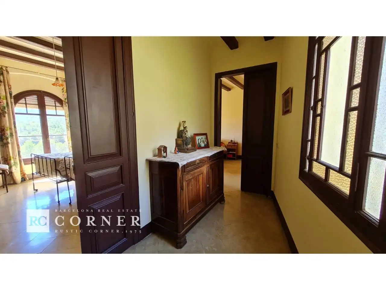 Country homes for sale in Santa Maria de Miralles