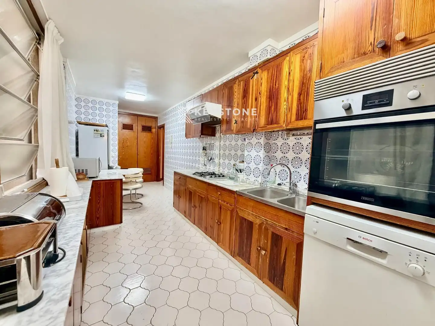 Küche von Wohnung zur Miete in  Palma de Mallorca mit Klimaanlage und Terrasse