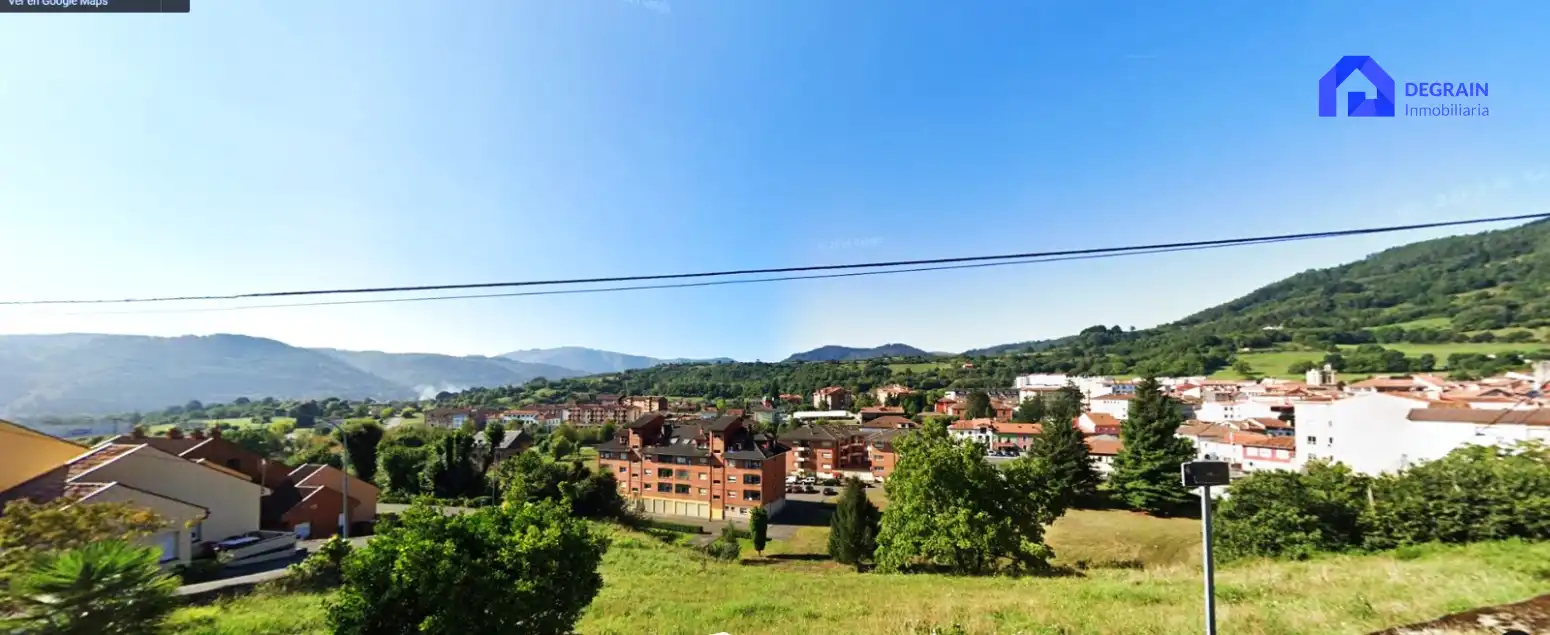 Außenansicht von Residential zum Verkauf in Salas