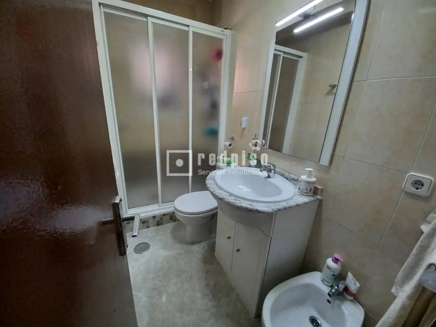 Bany de Pis en venda en Norte - Universidad