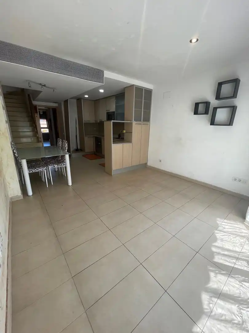 Cocina de Casa adosada en venta en Montcada i Reixac con Aire acondicionado, Jardín privado y Terraza