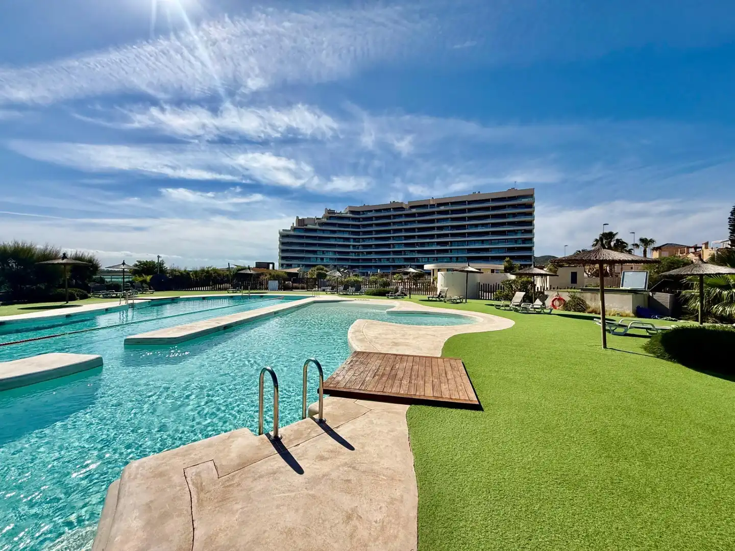 Swimming pool of Flat for sale in Cartagena  with Air Conditioner, Heating and Private garden