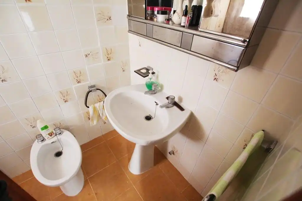 Bany de Casa o xalet en venda en Jerez de la Frontera amb Jardí privat, Terrassa i Traster
