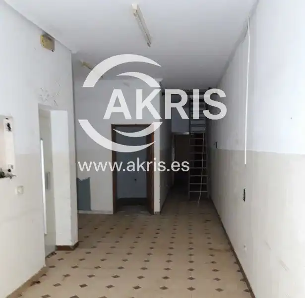 Local comercial en venta en Calle San Vicente, imagen 13