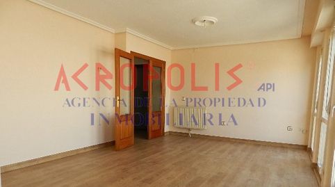 VENTA DE PISO CENTRICO EN BENAVENTE, imatge 3
