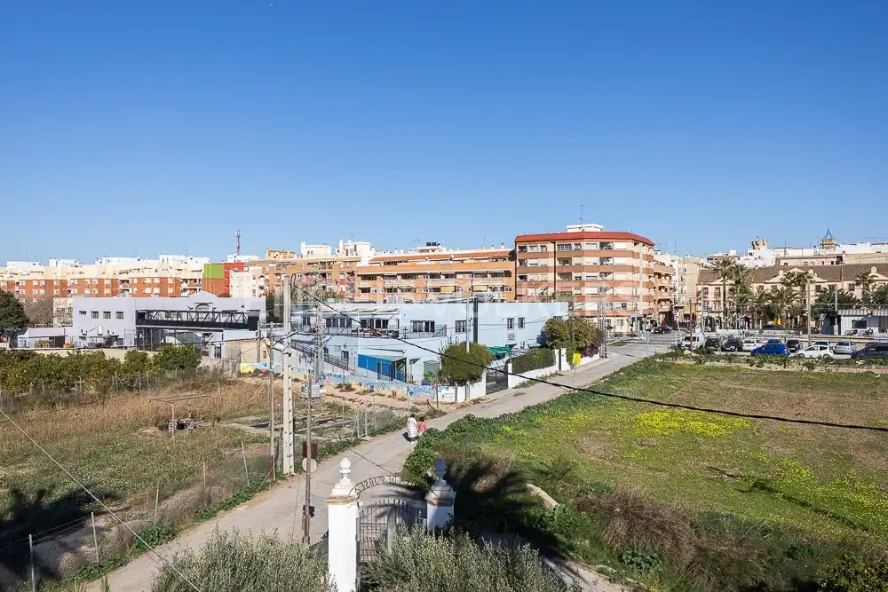 Vista exterior de Casa o chalet en venta en Paterna con Aire acondicionado, Calefacción y Jardín privado